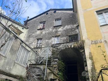 RUSTICO A FAVALE DI MALVARO