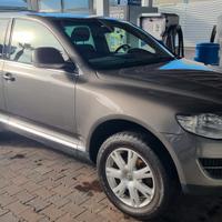VW Touareg 2.5 TDI R5 176CV anno 2008 km 200.000 