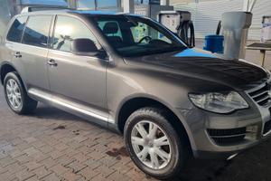 VW Touareg 2.5 TDI R5 176CV anno 2008 km 200.000 
