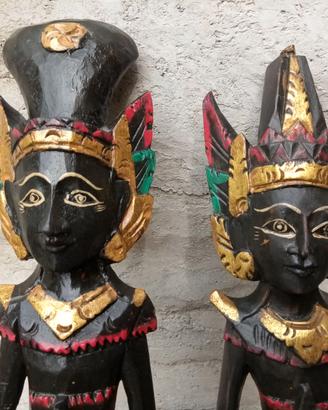 Coppia antiche sculture in legno estremo Oriente