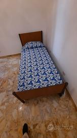 letto +comodino 
