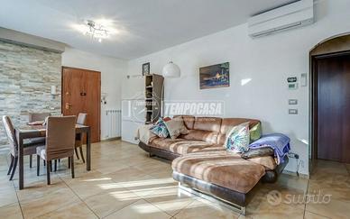 Appartamento a Sesto Calende 3 locali