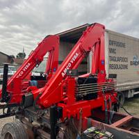 Gru Amco Veba 704