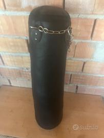 Sacco da boxe/pugilato nero