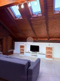 MONOLOCALE A VALENZA