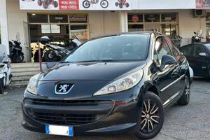 Peugeot 207 1.4 bezina