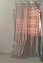 Tenda pesante ed elegante color tortora 