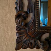 specchio in legno vecchio