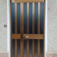 Porta da esterno in alluminio