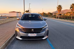Peugeot 3008 BlueHDi 130 S&S EAT8 Active Business