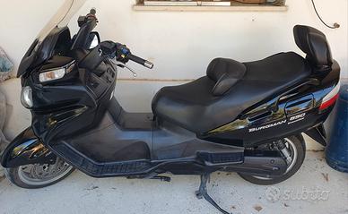 Suzuki Burgman 650 Executive ABS