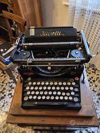macchina da scrivere Olivetti M20