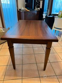 Tavolo in legno 140×85 allungabile a 220 cm
