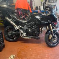 Triumph tiger 1050 abs