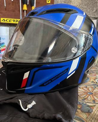 Casco Airoh per BMW