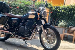 moto Swm/ Mash six hundred 650