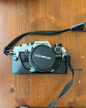 Fotocamera Reflex Analogica Olympus OM10