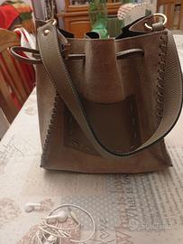 Borsa a secchiello vera pelle camoscio
