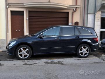 Mercedes w251 R320 cdi 4 matic
