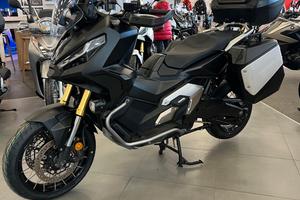 Honda X-ADV 750 TRAVEL EDITION