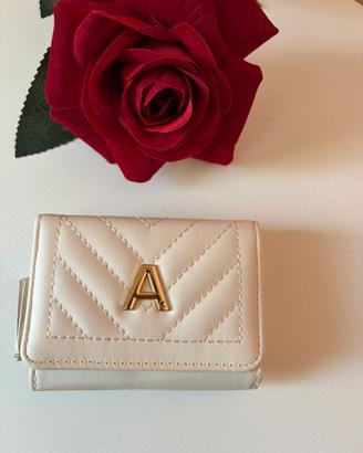 Portafoglio Primark con letteta A