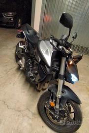 Honda Hornet 1000