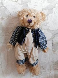 Orso teddy bear è lungo  26 cm