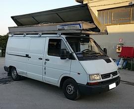 Renault Trafic 2.1 D PL Tenda 8x5 Ambulanti