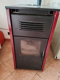 Termostufa a pellet ungaro 32 kw