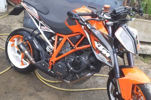 KTM 1290 Super Duke - 2014