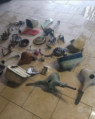 Ricambi vespa 50 n sportellino piccolo prima serie