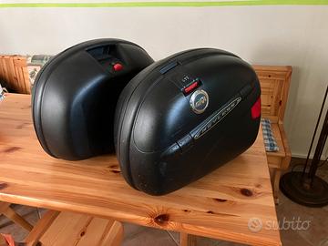 Coppia valigie laterali GIVI Monokey