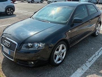 Audi A3 2.0 tdi 140 CV 3p Ambition