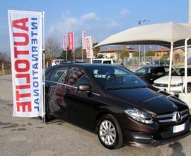 MERCEDES-BENZ B 180 d Automatic Business