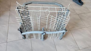 Lavastoviglie Hotpoint Ariston cestello superiore+