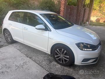 Golf 1.5 metano
