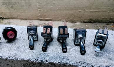 Interruttori cruscotto Alfa Romeo d'epoca 