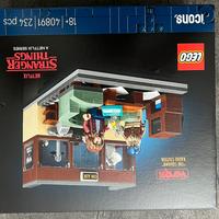 40891 Lego stranger things Wsqk Radio Station!!