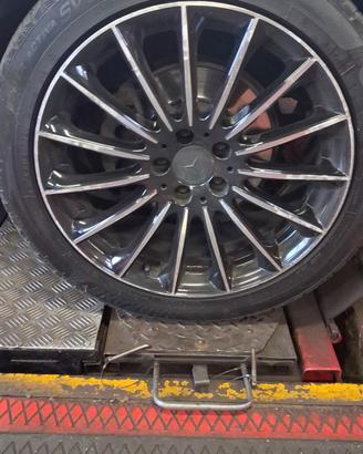 cerchi da 19" e gomme