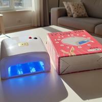 Lampada uv oer unghie