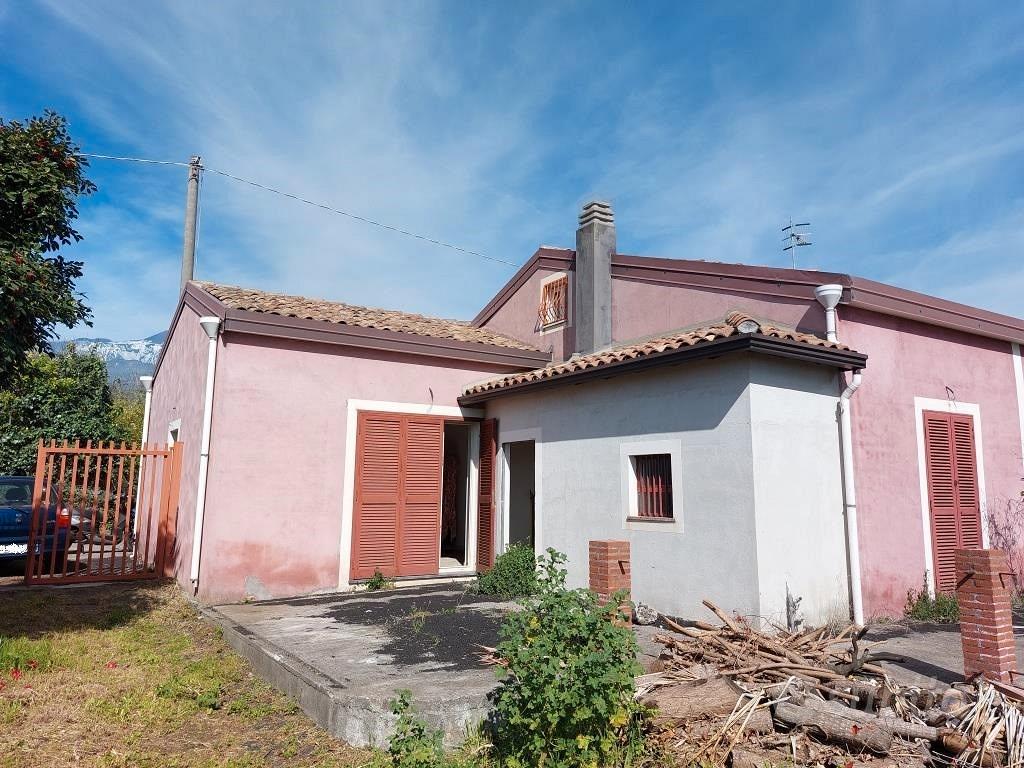 Linera: fabbricato rurale con 6000 mq di agrumeto - Vista 4