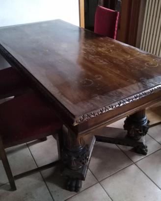 Tavolo antico con sedie fine '800 primi '900