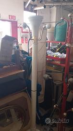 appendi abiti bianco