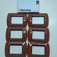 Placca bticino living classic mod. L4803 marrone