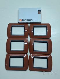 Placca bticino living classic mod. L4803 marrone