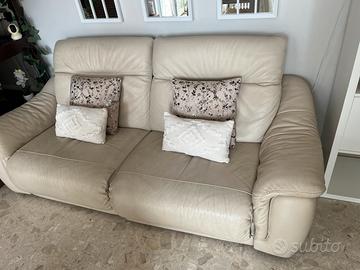 Divano in pelle Natuzzi