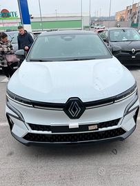 Renault megane e-tech elettrica