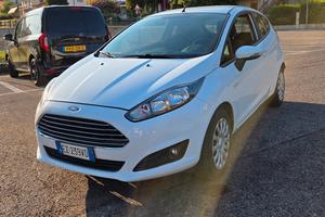 ford fiesta gpl 