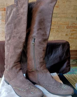  Stivali  alti camoscio e svaroski 