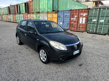 Dacia Sandero 1.4 8V GPL Lauréate....NEOP....KM CE